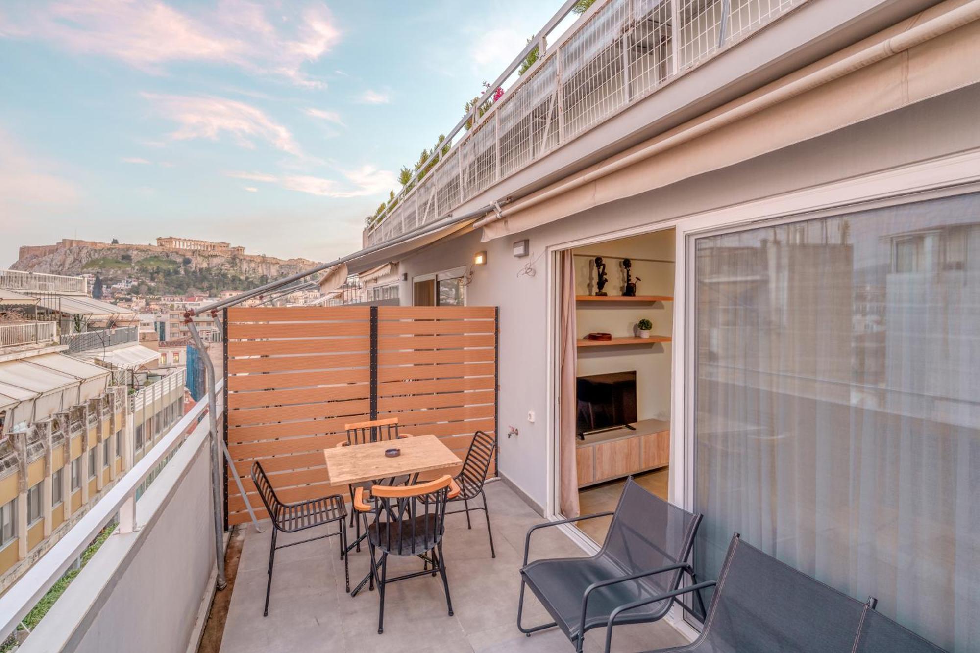 Ivy Apartments In The Heart Of Athen Eksteriør billede